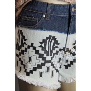 NWT MINKPINK Aztec Print Bleached Dip Dyed Denim Shorts M